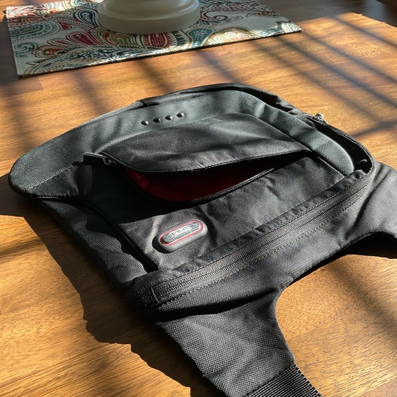 Tumi Black and Red Messenger Bag - Picture 9 of 13